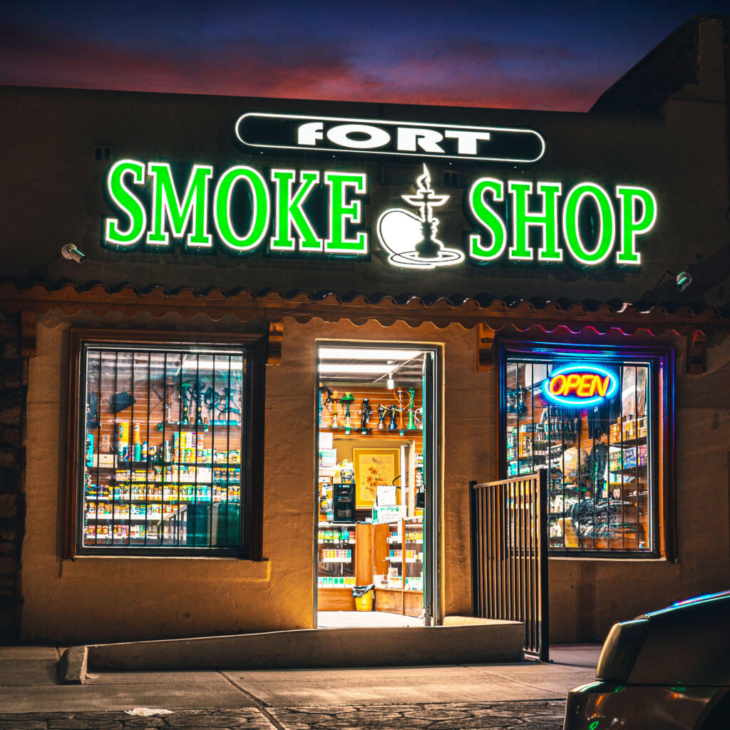 Fort Blvd Smoke Shop