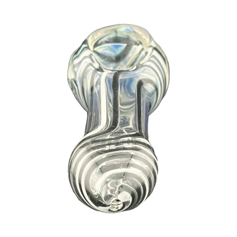 Liner Fume glass pipe bowl close-up in El Paso, medium bowl with a left-side 4 mm carb, borosilicate pipe