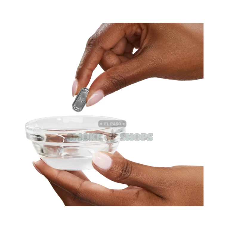 PAX Mini 2 vaporizer in El Paso bottom and dock contacts detail, built-in rechargeable battery design