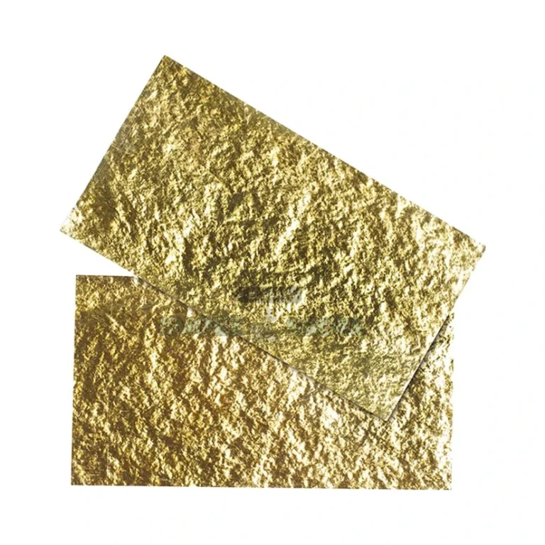 Shine 24K gold rolling papers pack in El Paso, hemp-blend leaf with edible gold finish, slow even burn