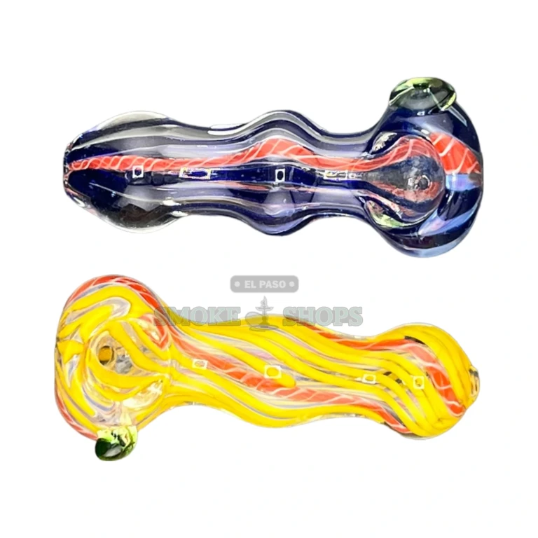 Stuck In The Middle glass spoon pipe with green nub in El Paso, light 47 g frame, glass spoon pipe near me