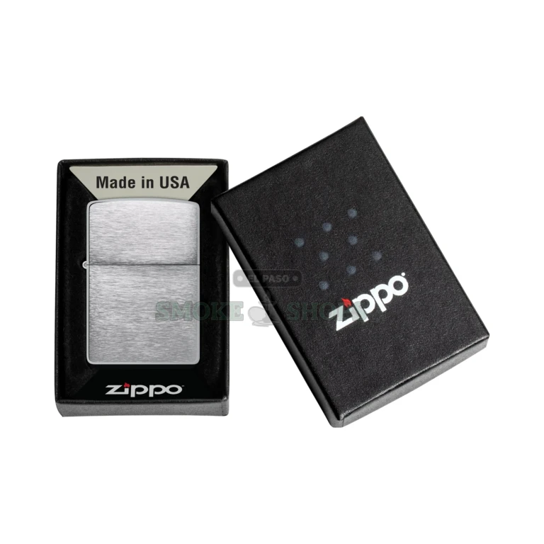 Side profile of the Zippo 200 brushed chrome lighter with polished edges